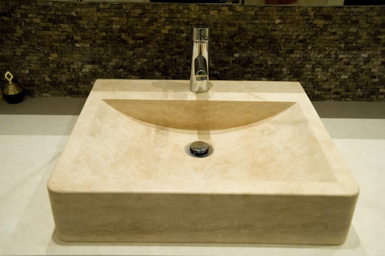 luxury-bathroom-showroom